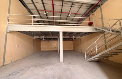 Warehouse - Studio - 1 for rent in Ali Mousa Building - Al Sajaa Industrial - Al Sajaa - Sharjah