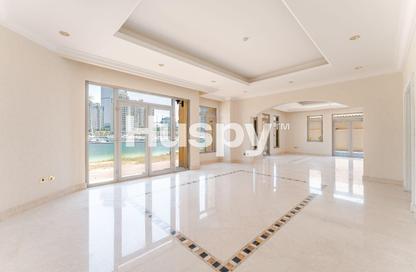 Villa - 5 Bedrooms - 6 Bathrooms for rent in Garden Homes Frond A - Garden Homes - Palm Jumeirah - Dubai