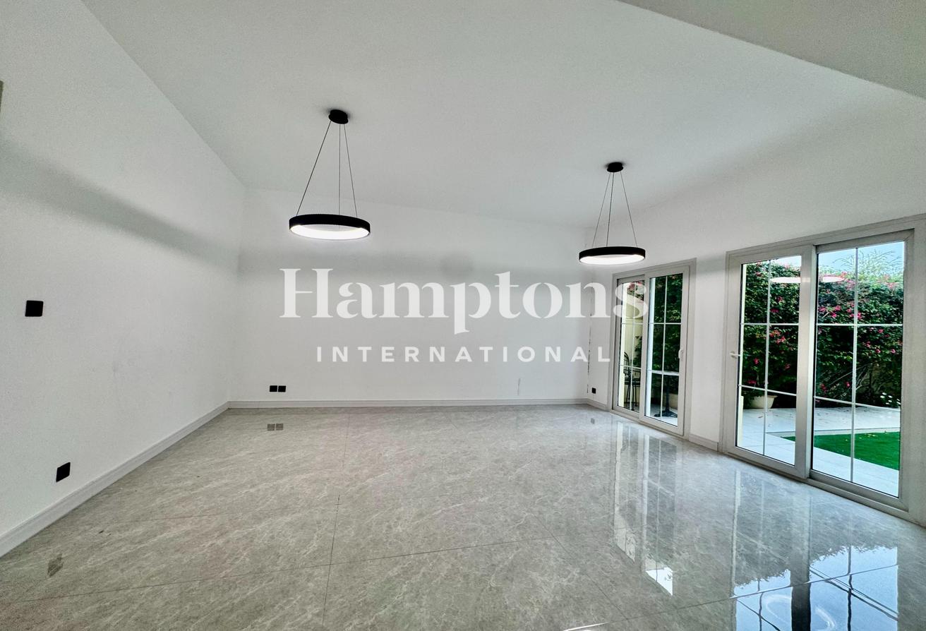 Lake View | Fully Renovated | Best Community photo 5