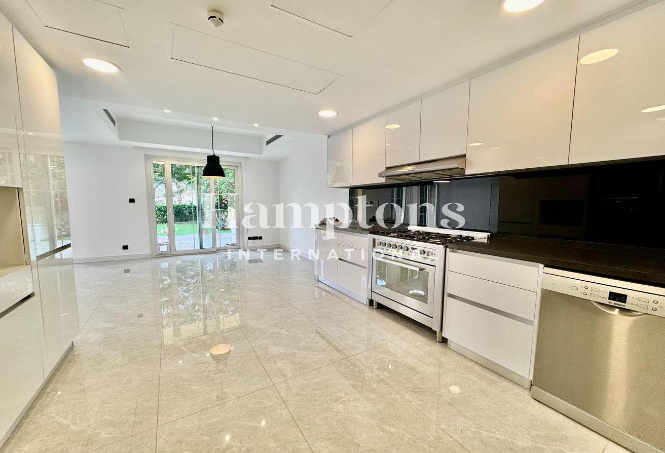 Lake View | Fully Renovated | Best Community photo 4