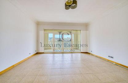 Apartment - 2 Bedrooms - 3 Bathrooms for rent in Al Khushkar - Shoreline Apartments - Palm Jumeirah - Dubai