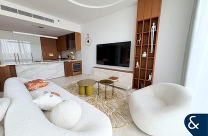 Apartment - 2 Bedrooms - 3 Bathrooms for sale in Ellington Beach House - The Crescent - Palm Jumeirah - Dubai