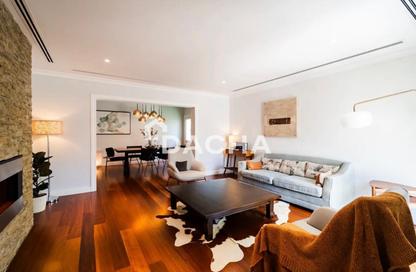 Villa - 3 - 3 for sale in Meadows 6 - Meadows - Dubai