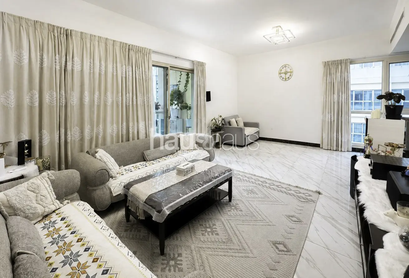 159643585 - Property Main Image