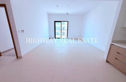 Apartment - 1 Bedroom - 2 Bathrooms for rent in Noor Residence - Maryam Island - Al Khan - Sharjah Apartment - 1 Bedroom - 2 Bathrooms for rent in Noor Residence - Maryam Island - Al Khan - Sharjah