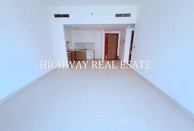 124712006 - Property Image 2