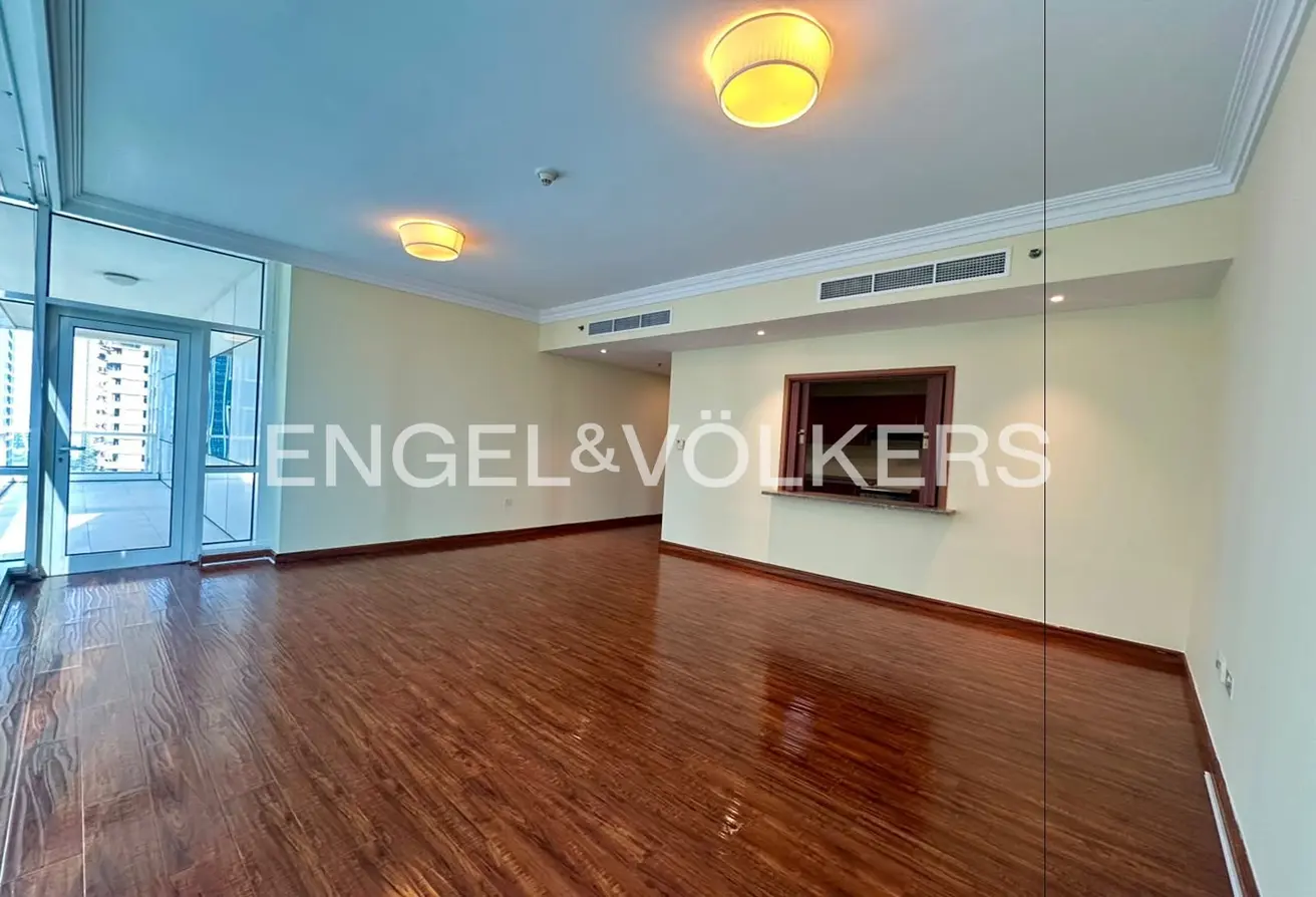 165606455 - Property Main Image
