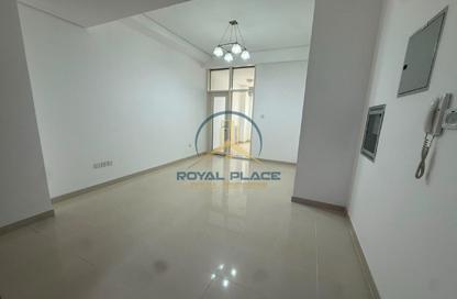 Apartment - Studio - 1 for rent in Nova Tower - Dubai Silicon Oasis - Dubai