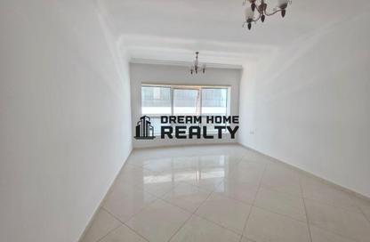 Apartment - 3 - 4 for rent in Al Sondos Tower - Al Khan Lagoon - Al Khan - Sharjah Apartment - 3 - 4 for rent in Al Sondos Tower - Al Khan Lagoon - Al Khan - Sharjah