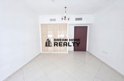 Apartment - 3 - 4 for rent in Al Sondos Tower - Al Khan Lagoon - Al Khan - Sharjah Apartment - 3 - 4 for rent in Al Sondos Tower - Al Khan Lagoon - Al Khan - Sharjah