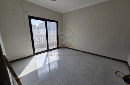 Apartment - 1 - 1 for rent in Al Qulaya'ah - Al Sharq - Sharjah Apartment - 1 - 1 for rent in Al Qulaya'ah - Al Sharq - Sharjah