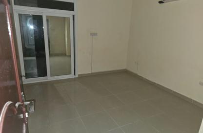 Apartment - Studio - 1 for rent in Al Mujarrah - Al Sharq - Sharjah Apartment - Studio - 1 for rent in Al Mujarrah - Al Sharq - Sharjah
