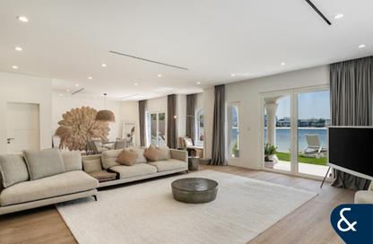 Villa - 5 - 4 for rent in Garden Homes Frond M - Garden Homes - Palm Jumeirah - Dubai Villa - 5 - 4 for rent in Garden Homes Frond M - Garden Homes - Palm Jumeirah - Dubai