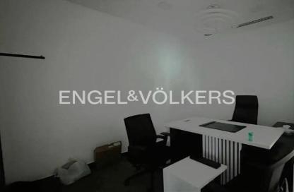 Office Space - Studio - 1 Bathroom for rent in Iris Bay - Business Bay - Dubai
