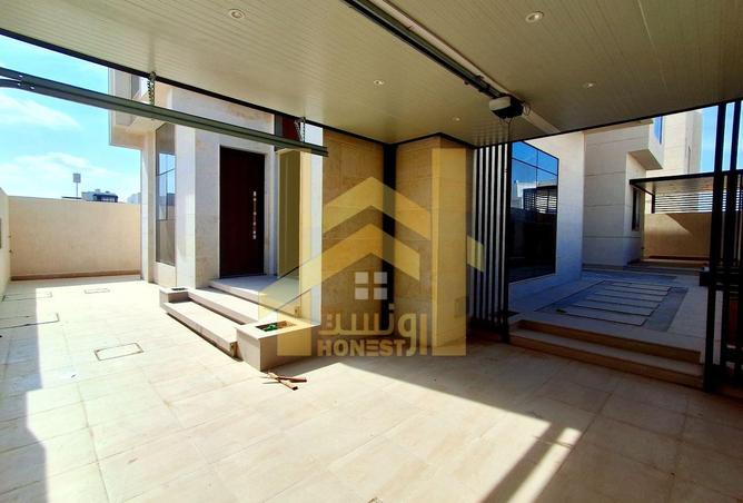 74627728 - Property Image 3