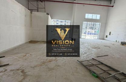 Show Room - Studio - 2 Bathrooms for rent in Umm Al Thuoob - Umm Al Quwain
