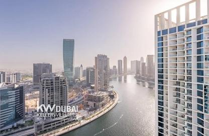 Apartment - Studio - 1 Bathroom for rent in Damac Maison Prive A - Damac Maison Prive - Business Bay - Dubai