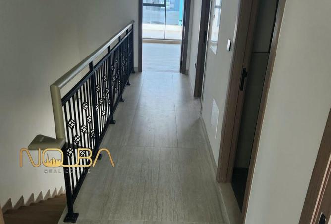 135180758 - Property Image 2