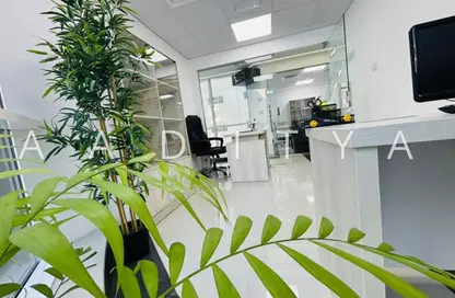 مكتب - غرفة نوم - 1 حمام للايجار في مبنى بيزنس اتريوم - عود ميثاء - بر دبي - دبي