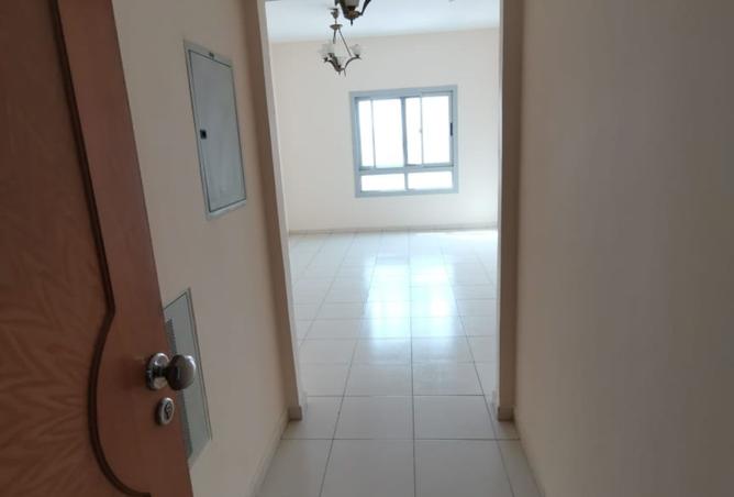 121101427 - Property Image 2