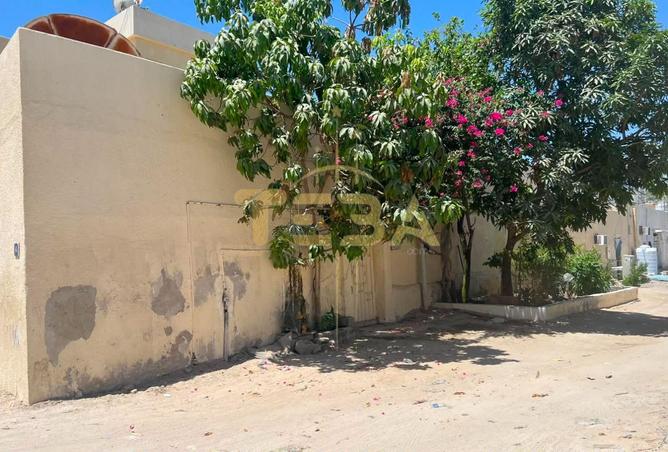 133881107 - Property Image 2