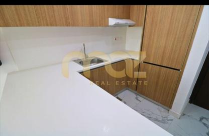 Apartment - 1 - 1 for sale in Oasis 2 - Oasis Residences - Masdar City - Abu Dhabi