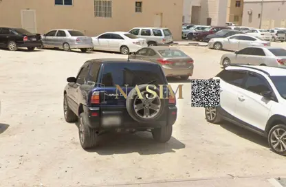 أرض - استوديو للبيع في مساكن كورنيش عجمان - طريق كورنيش عجمان - عجمان