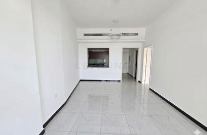 Apartment - 1 Bedroom - 2 Bathrooms for rent in Crystal Residence - District 11 - Jumeirah Village Circle - Dubai