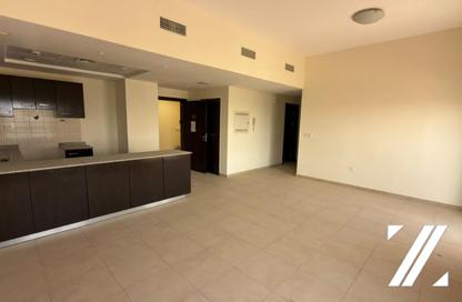 Apartment - 2 - 3 for sale in Al Thamam 11 - Al Thamam - Remraam - Dubai Apartment - 2 - 3 for sale in Al Thamam 11 - Al Thamam - Remraam - Dubai
