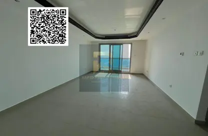 شقة - غرفة نوم - 2 حمامات للبيع في برج الكورنيش - طريق كورنيش عجمان - عجمان