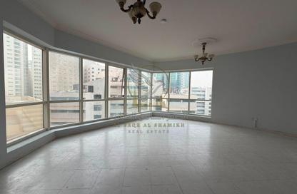 Apartment - 1 Bedroom - 2 Bathrooms for rent in Al Majaz 3 - Al Majaz - Sharjah Apartment - 1 Bedroom - 2 Bathrooms for rent in Al Majaz 3 - Al Majaz - Sharjah