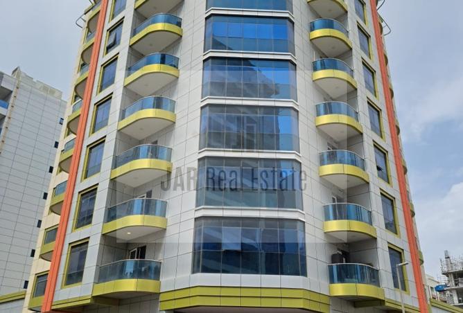 62062800 - Property Main Image