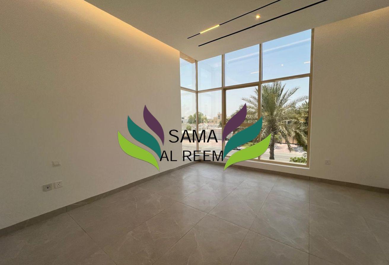 Ready To Move |Modern 5 Bed +Maid | Private Pool photo 22