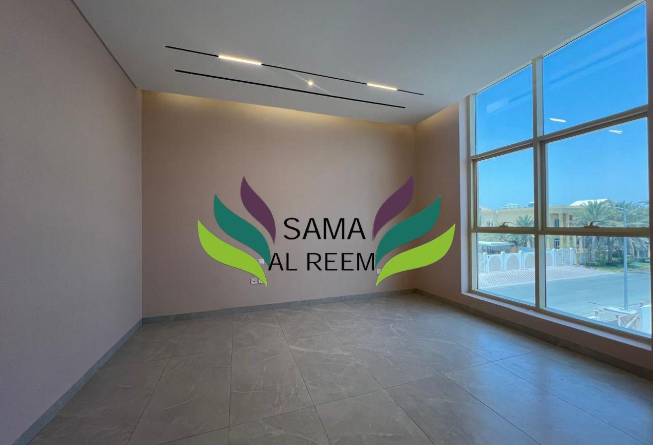 Ready To Move |Modern 5 Bed +Maid | Private Pool photo 17