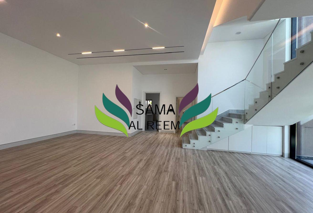 Ready To Move |Modern 5 Bed +Maid | Private Pool photo 9