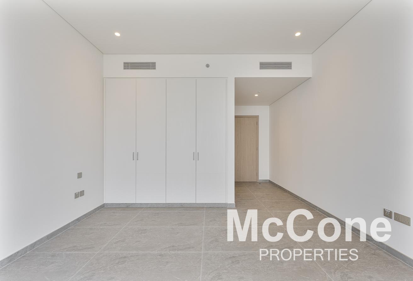 Burj View | Top Floor | Genuine Listing photo 10