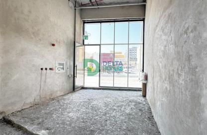 Retail - Studio for rent in Athaar Majan - Majan - Dubai