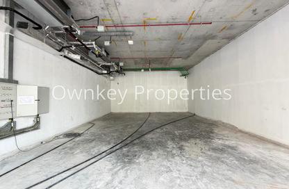 Shop - Studio for rent in Titanium Tower - Al Karama - Bur Dubai - Dubai Shop - Studio for rent in Titanium Tower - Al Karama - Bur Dubai - Dubai