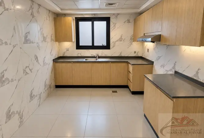 161428221 - Property Image 3