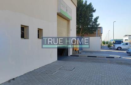 Warehouse - Studio - 2 for sale in Al Sajaa Industrial - Al Sajaa - Sharjah