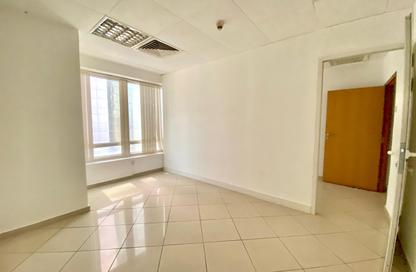 Office Space - Studio - 1 for rent in Al Etihad Building - Port Saeed - Deira - Dubai