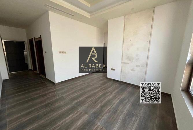 78998458 - Property Image 2