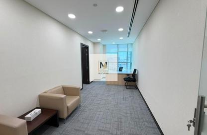 Office Space - Studio - 1 for rent in Al Garhoud - Dubai