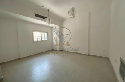 Apartment - 1 Bedroom - 2 Bathrooms for rent in Bu Tina - Al Sharq - Sharjah Apartment - 1 Bedroom - 2 Bathrooms for rent in Bu Tina - Al Sharq - Sharjah