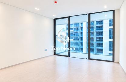 Apartment - Studio - 1 for sale in Binghatti Ivory - Dubai Healthcare City 2 - Al Jaddaf - Dubai