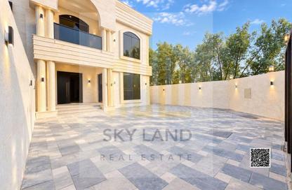 Villa - 5 - 7 for sale in Al Ameera Village - Ajman
