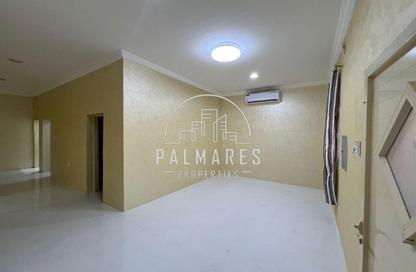 Villa - 3 - 2 for rent in Al Mamourah - Ras Al Khaimah