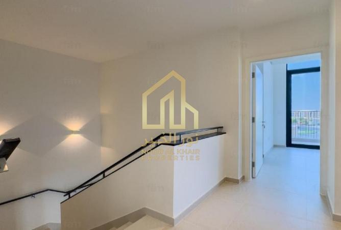 98715165 - Property Image 3
