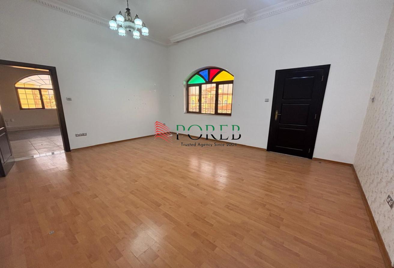 Huge 5BR Villa | Vacant | Priam Location photo 18