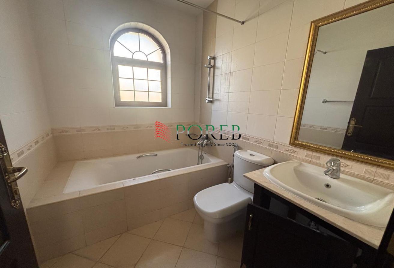 Huge 5BR Villa | Vacant | Priam Location photo 20